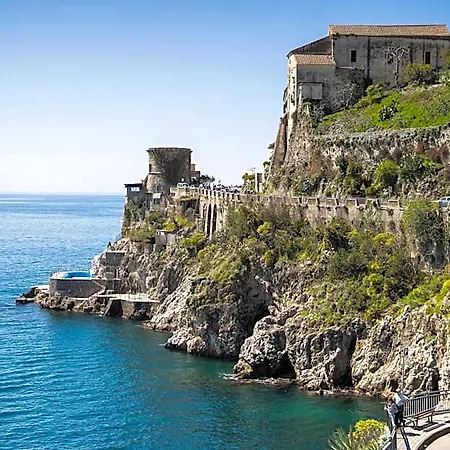 Frennesia Amalfi Coast Bed & Breakfast 4*